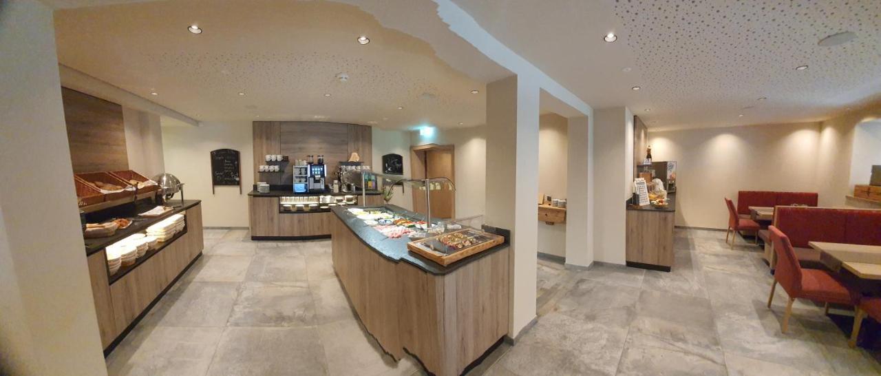 Hotel Garni Romantik 菲根 外观 照片