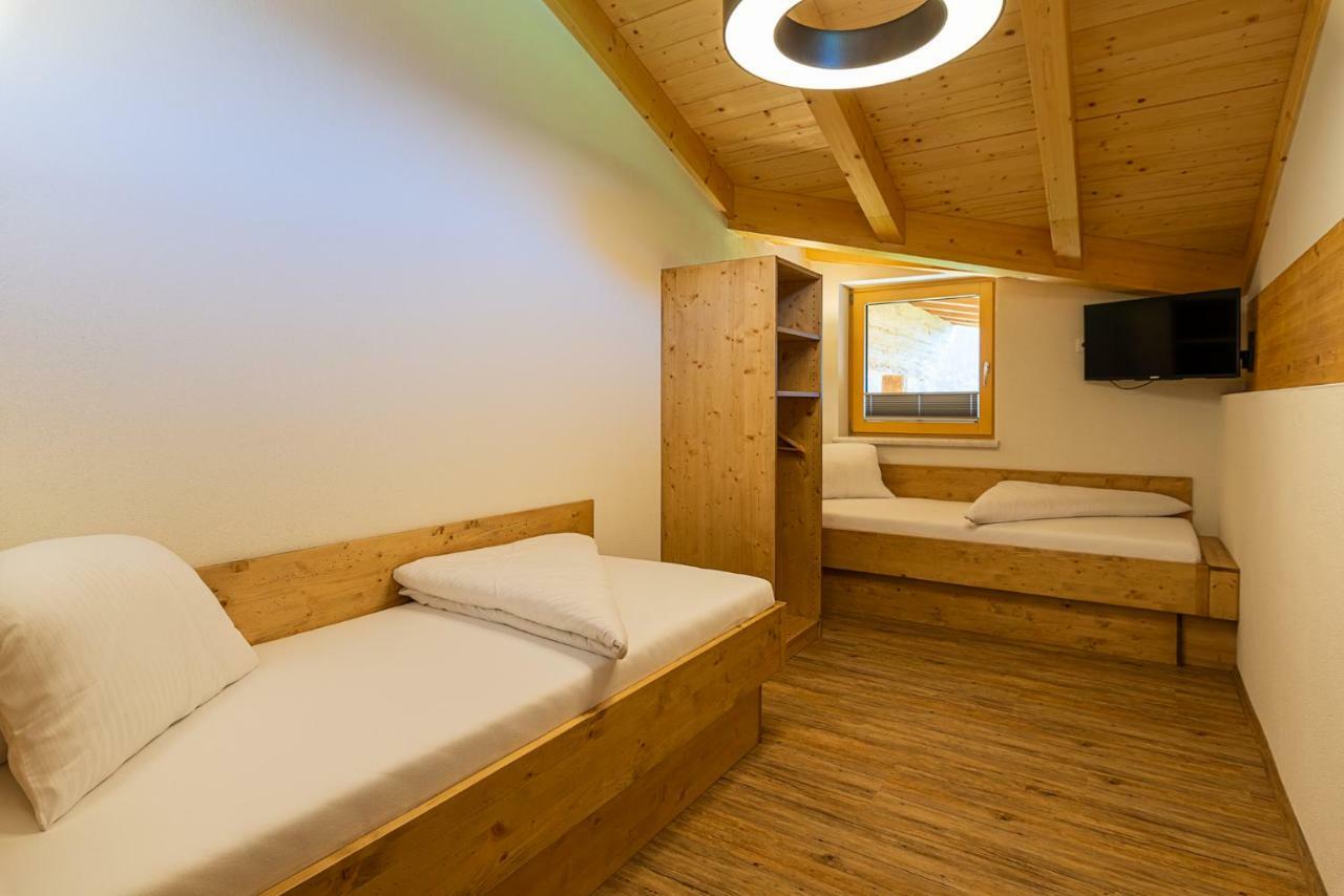 Hotel Garni Romantik 菲根 外观 照片