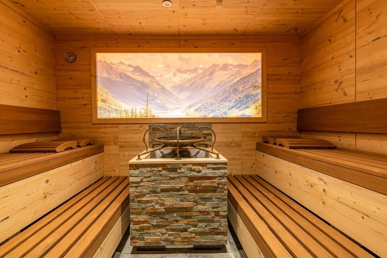 Hotel Garni Romantik 菲根 外观 照片